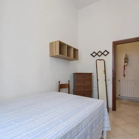 Lejlighed Elegant With Sea View In 89 M² *