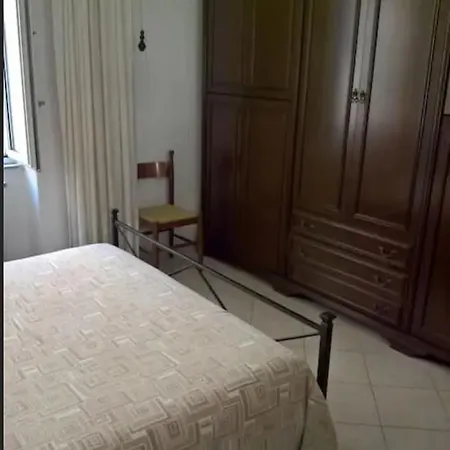 Elegant With Sea View In 89 M² *